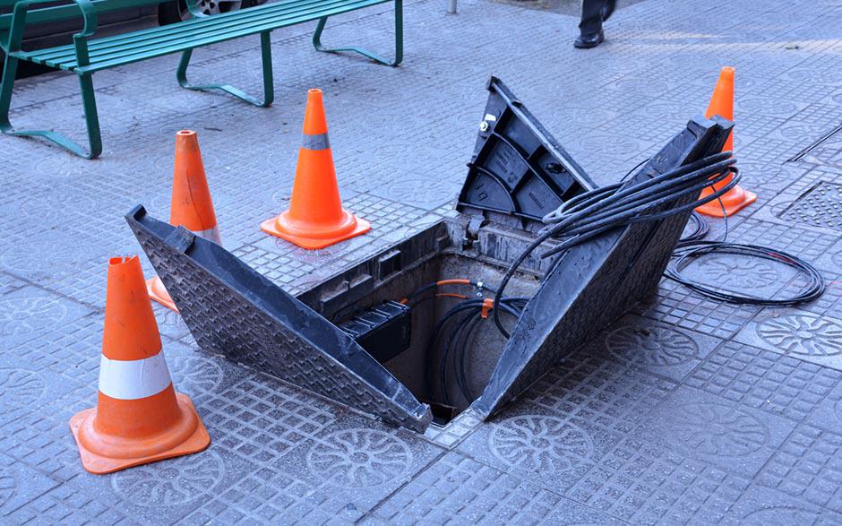 débouchage tuyau Louvres